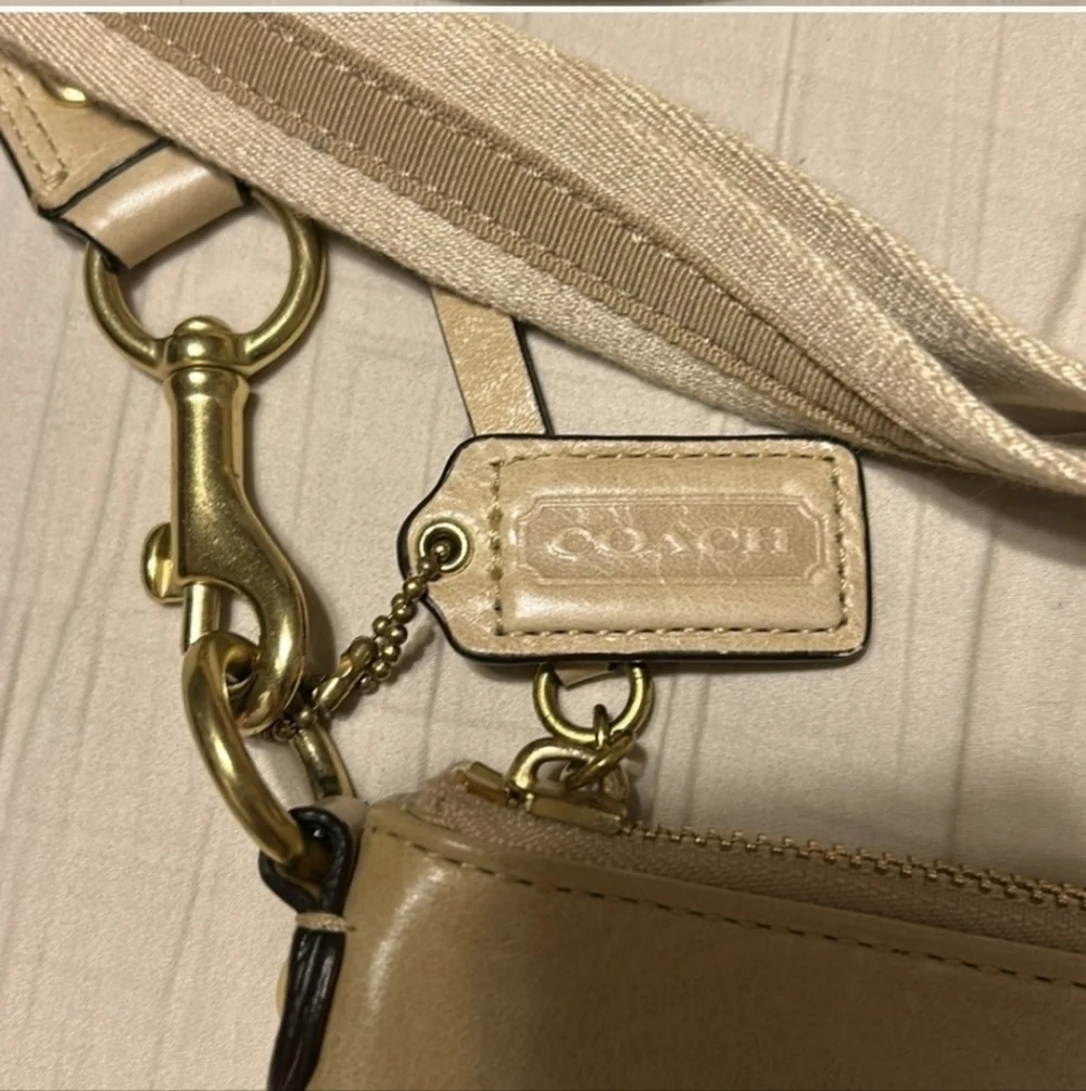 Coach Poppy Cream Leather Crossbody Bag